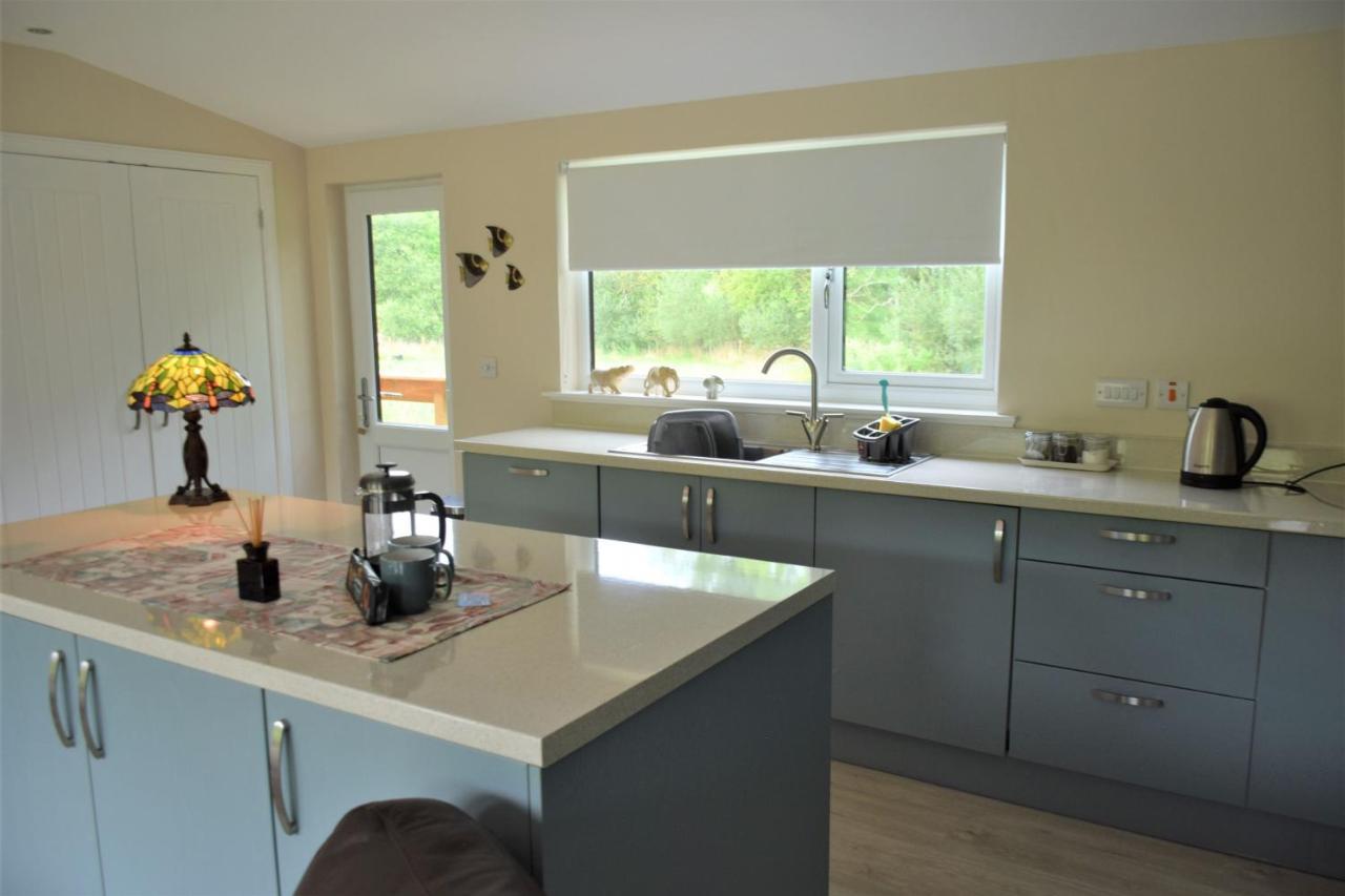 Ridge View Lodge ดัมฟรีส์ ภายนอก รูปภาพ